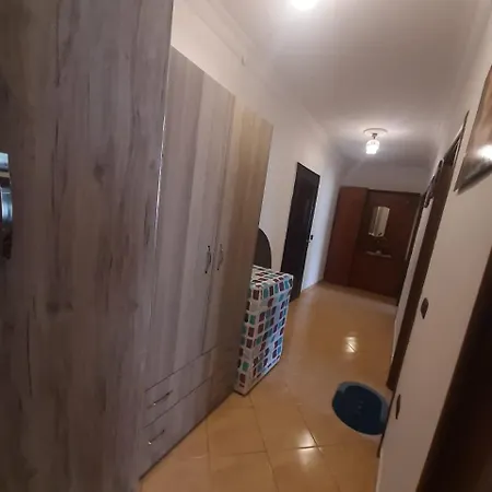 Διαμέρισμα Comfy Τίρανα